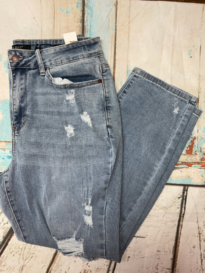 **Judy Blue plus size Boyfriend fit