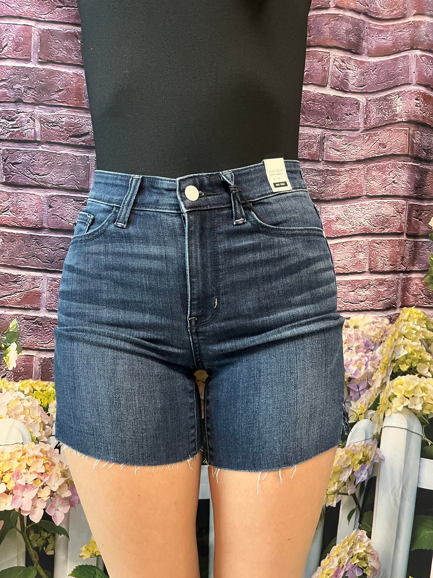 Judy Blue Mid Thigh Shorts