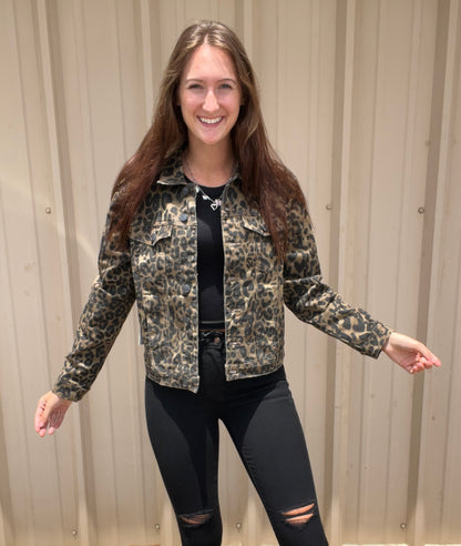 Judy Blue Boyfriend Leopard Jacket Plus size