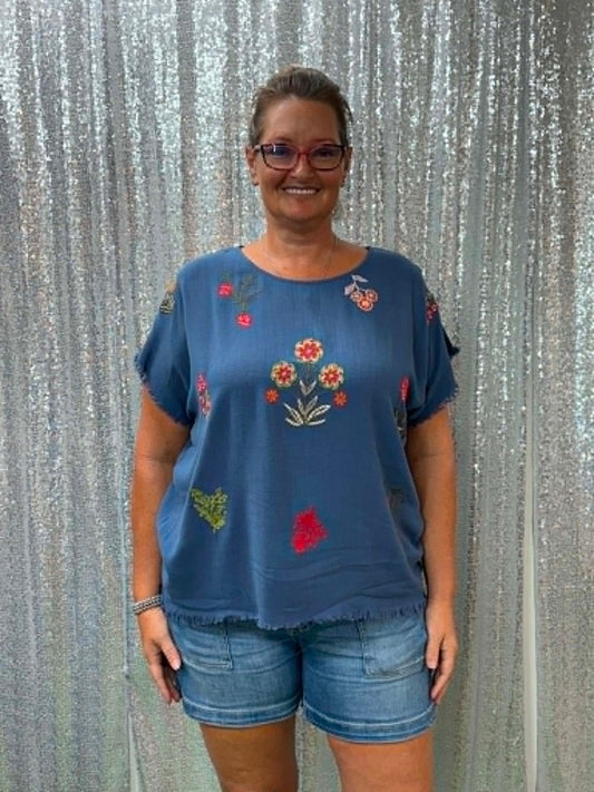 Umgee Floral Embroidered PLUS