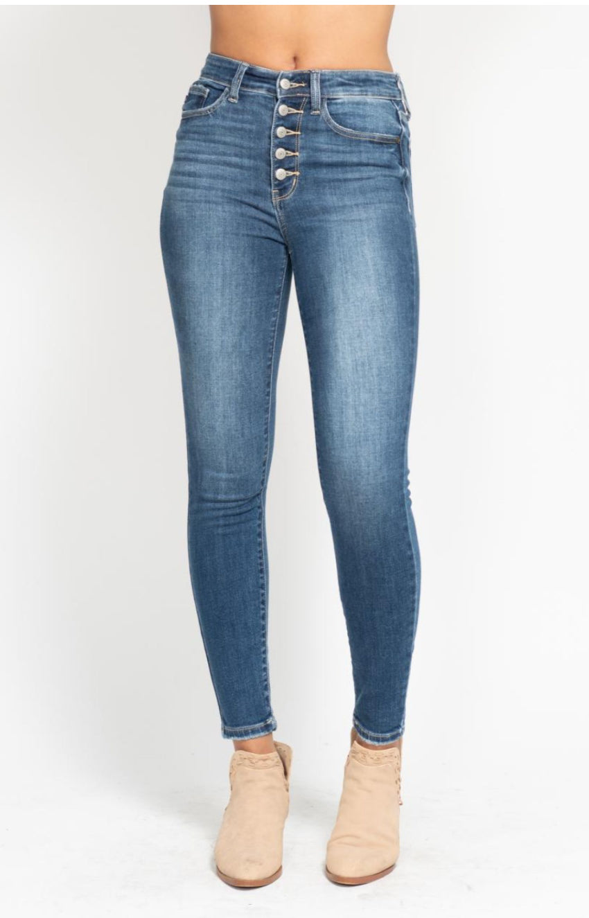 **Judy Blue Button Fly Skinny Jeans