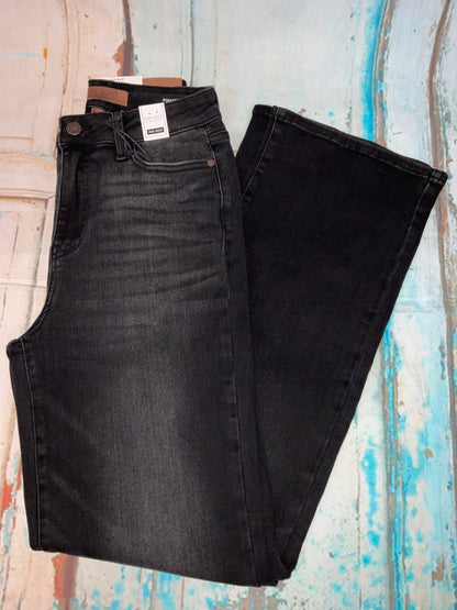 Judy Blue Straight fit denim