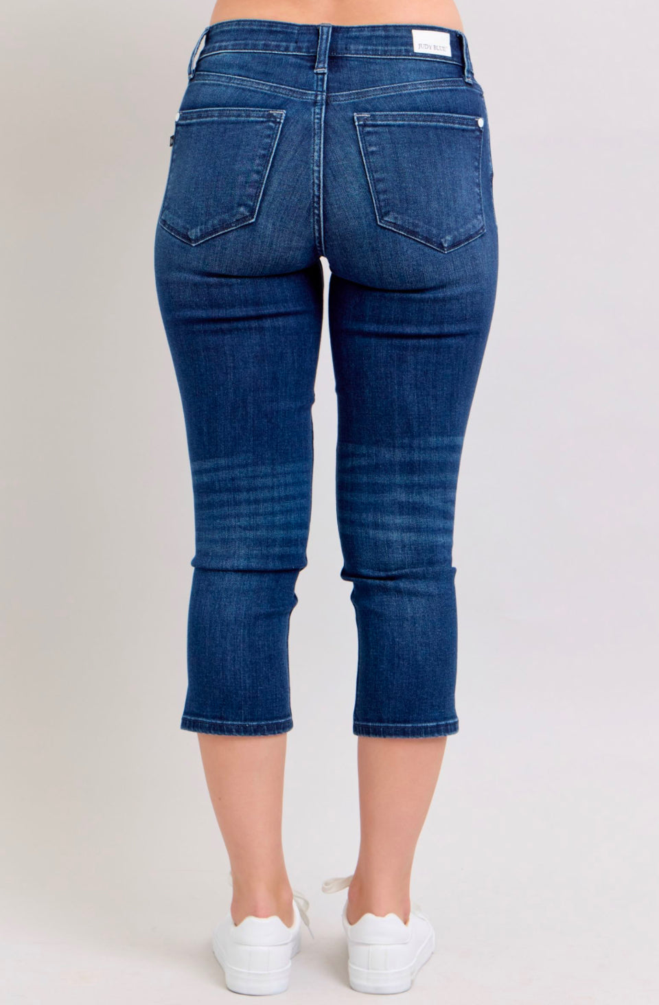 Judy Blue Skinny Fit Capris