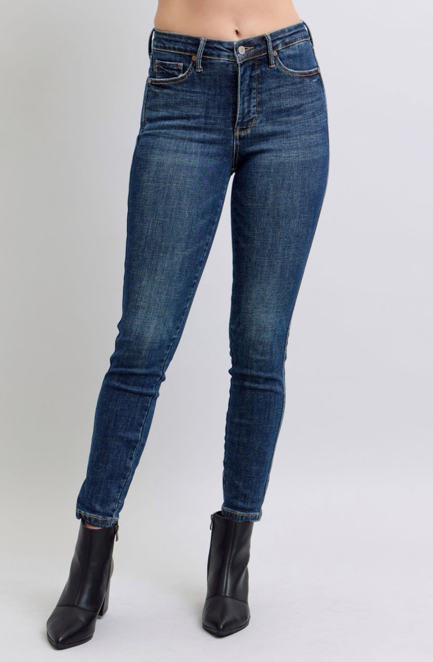 **Judy Blue Tummy Control Skinny Jeans