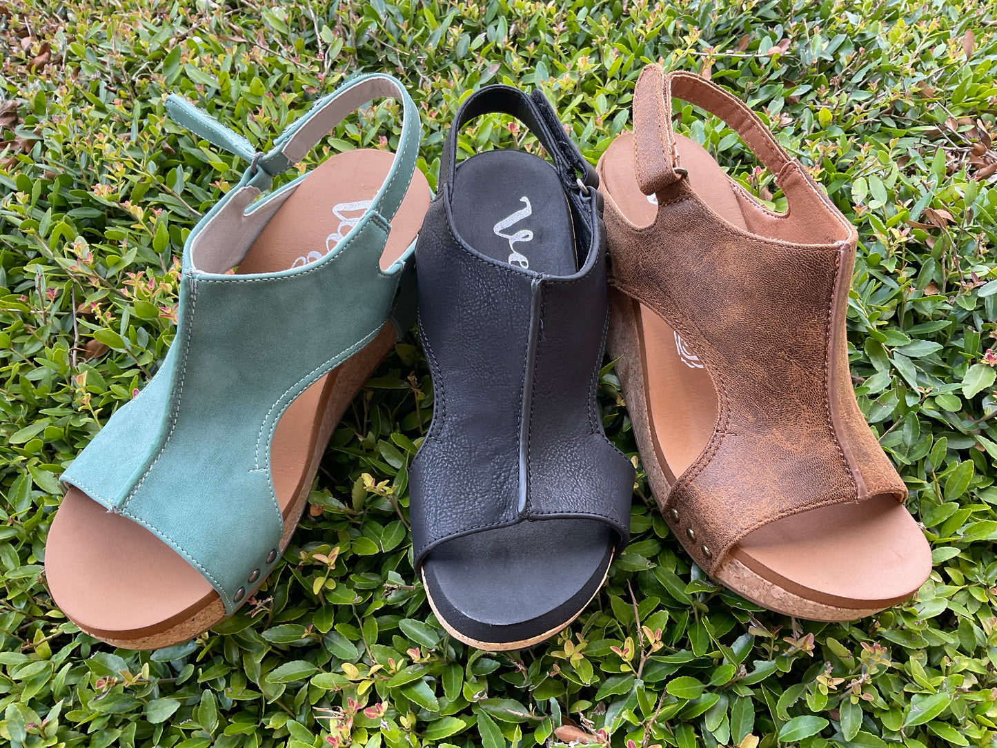 Very G Liberty leather wedge sandals