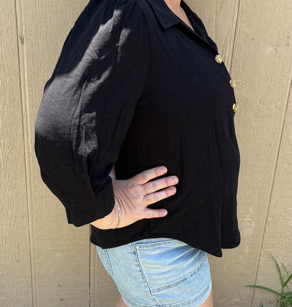 Linen Blouse with Buttons