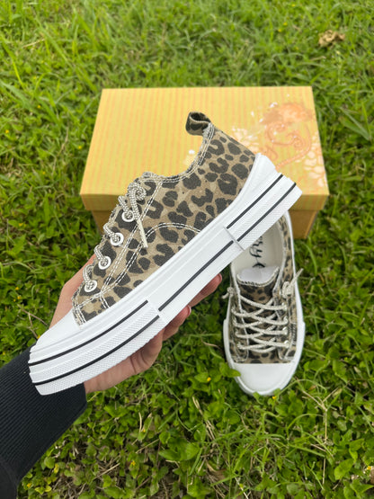 Gypsy Jazz Printed Aman Tennies