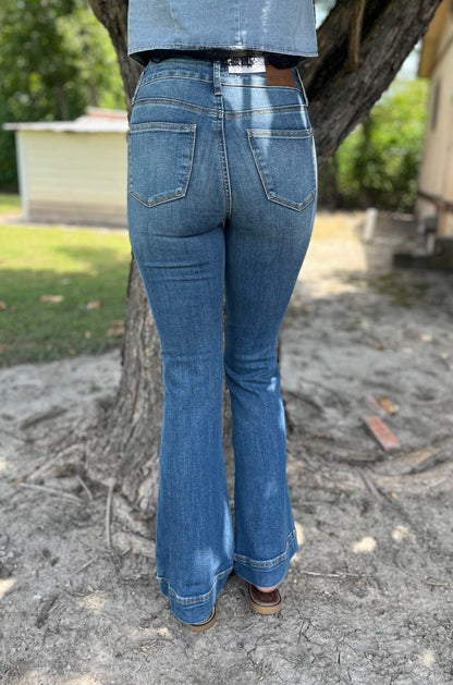 Judy Blue “Stevie” Flares