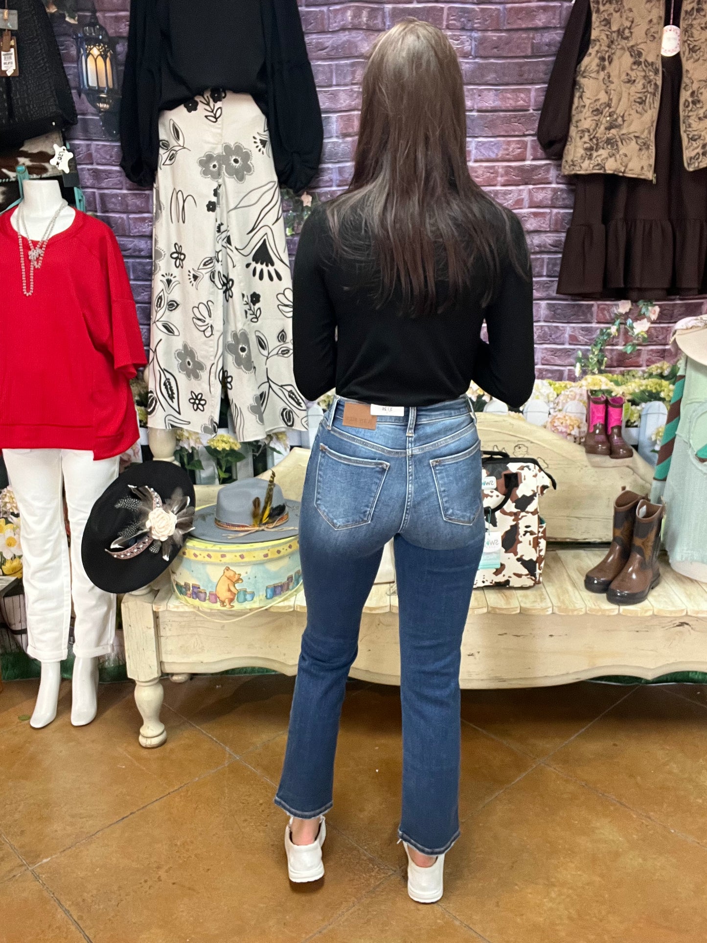 **Judy Blue Thermal Straight Jeans