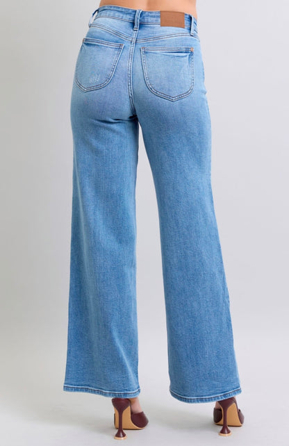 **Judy Blue Wide Leg Jeans