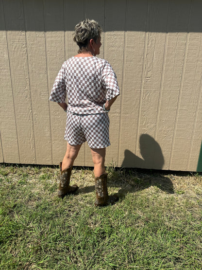 Cozy and checkered lounge set