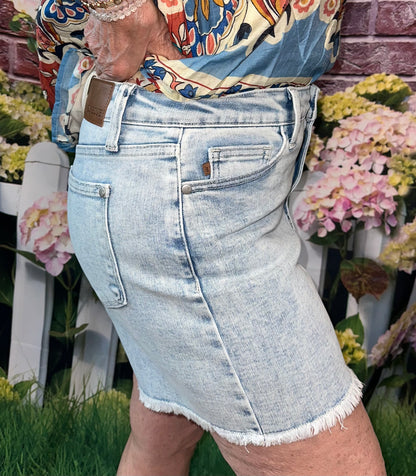 Judy Blue Frayed Hem Shorts