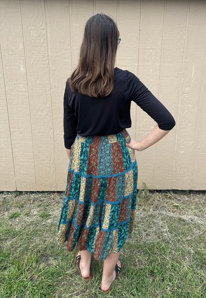 Dear scarlett round neck