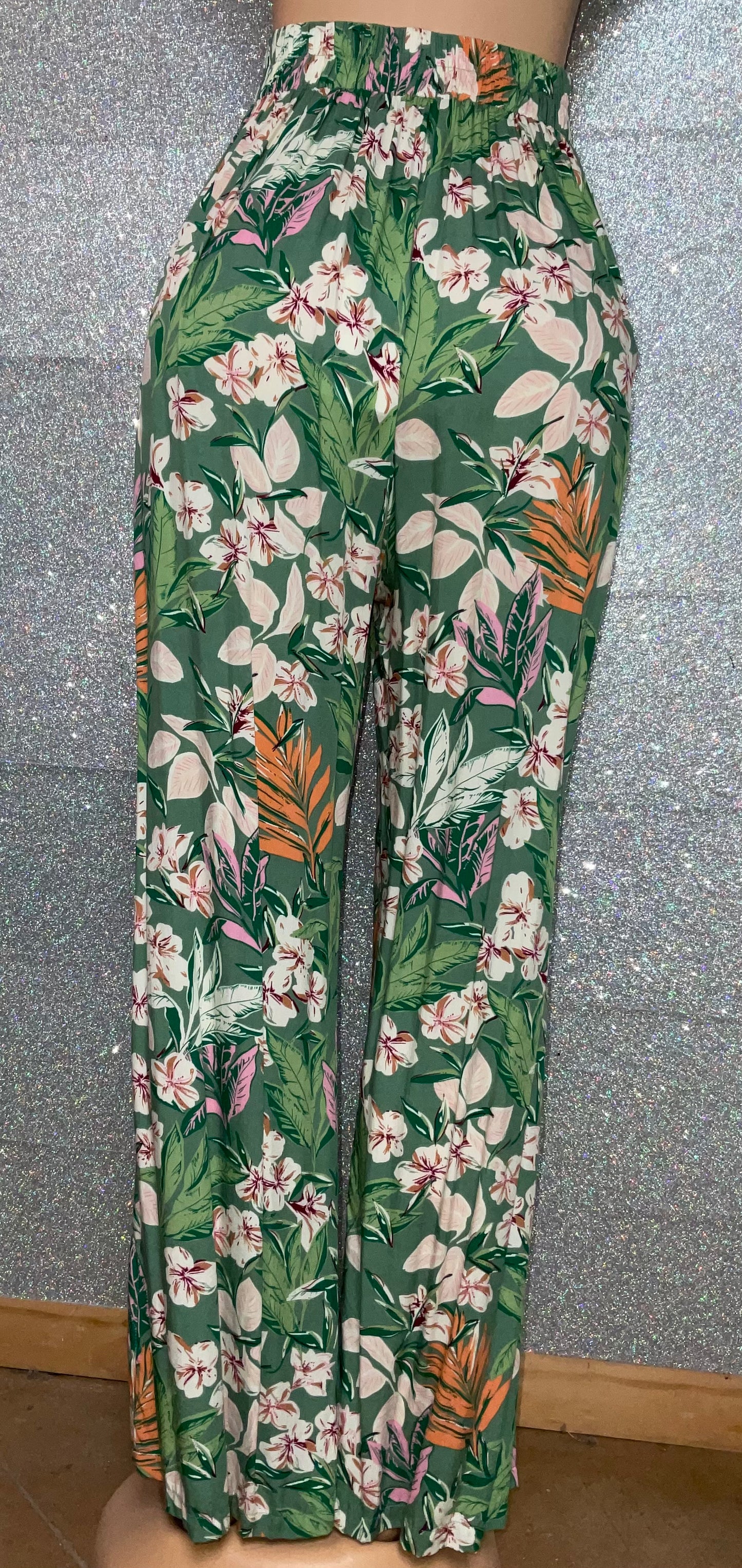 Cotton Bleu floral plus pants