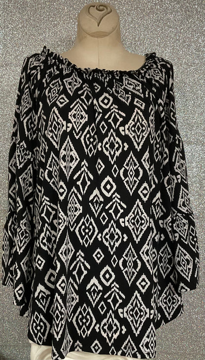 Dear Scarlett Nashville top