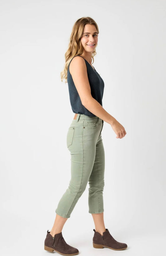 **Judy Blue Straight fit Crops Plus Size