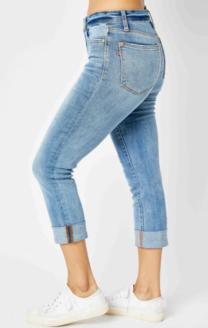 **Judy Blue Skinny Fit Capri