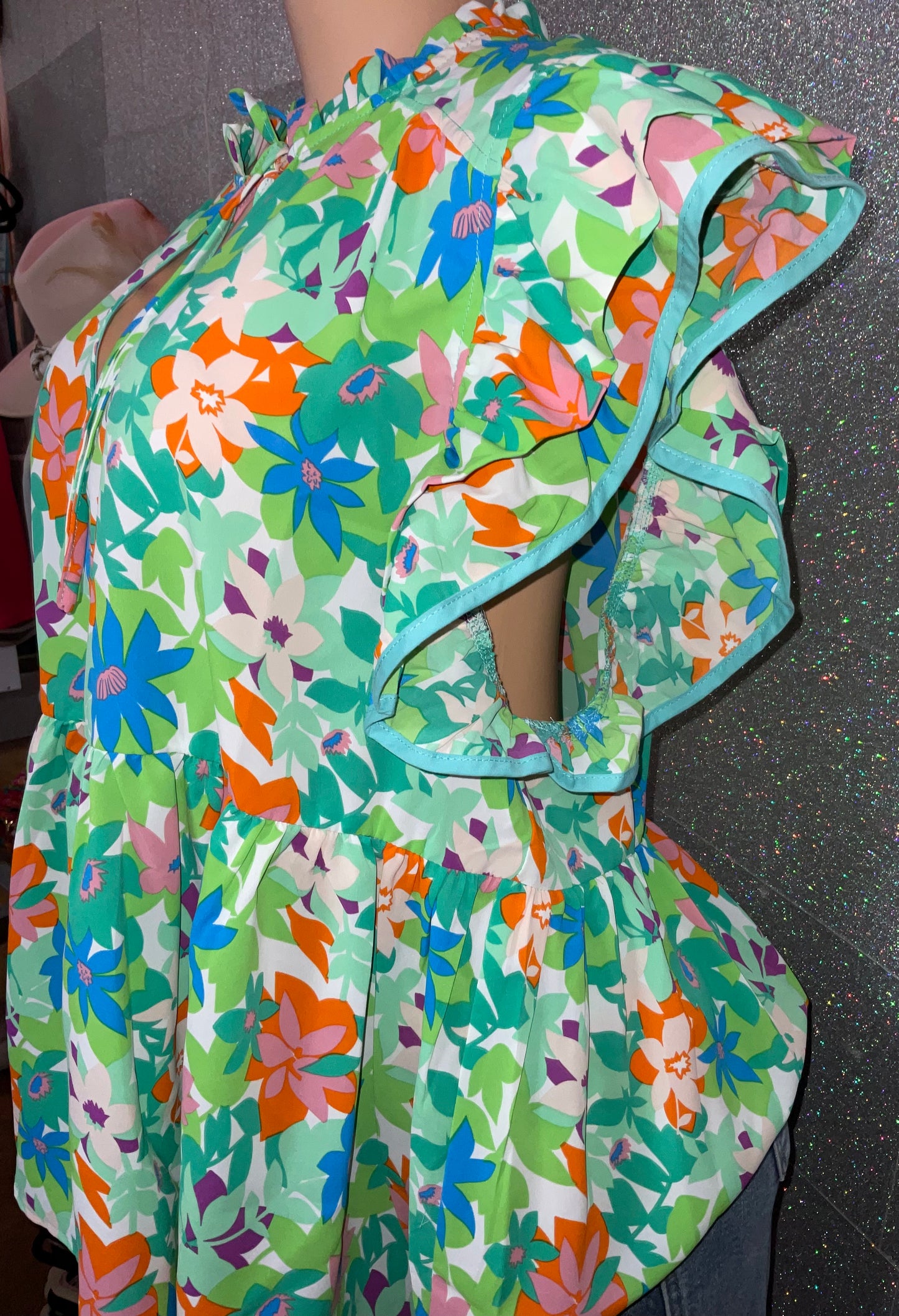 Umgee Floral Plus top