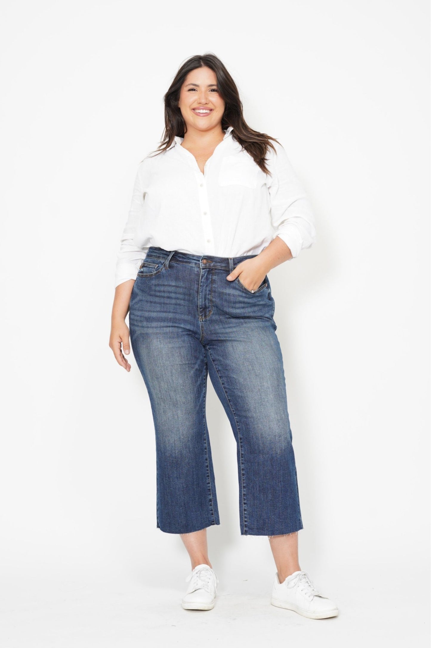 **Judy Blue High Waist Wide Crop w/ Embroidered Back Pocket Plus Size