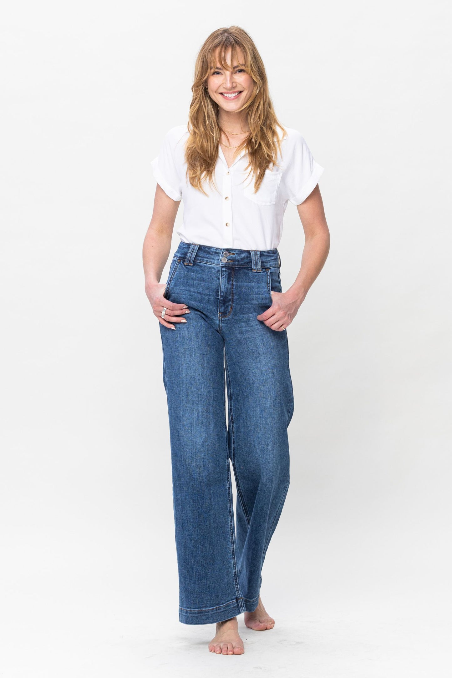 **Judy Blue Double button Wide Leg jeans - Reg and Plus