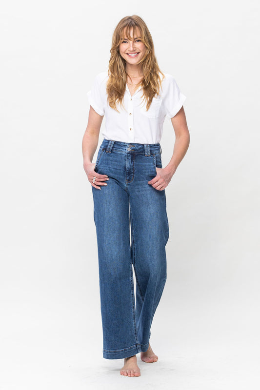 **Judy Blue Double button Wide Leg jeans - Reg and Plus