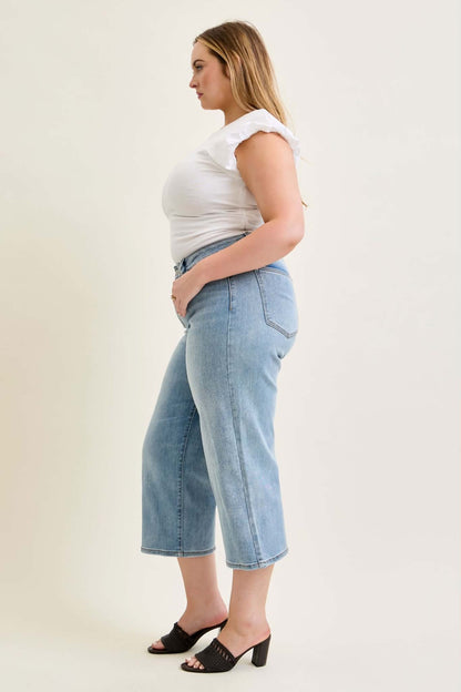 Judy blue style# 82690PL MR WIDE CROP PLUS