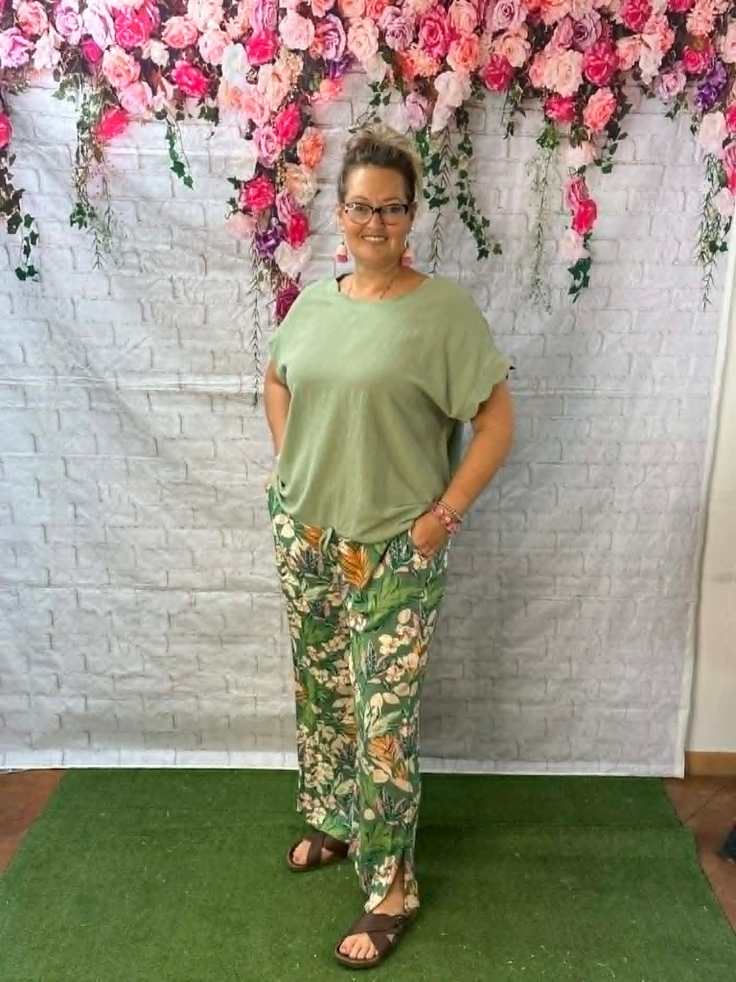 Cotton Bleu floral plus pants