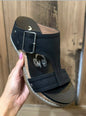 Very G Noah Sandal
