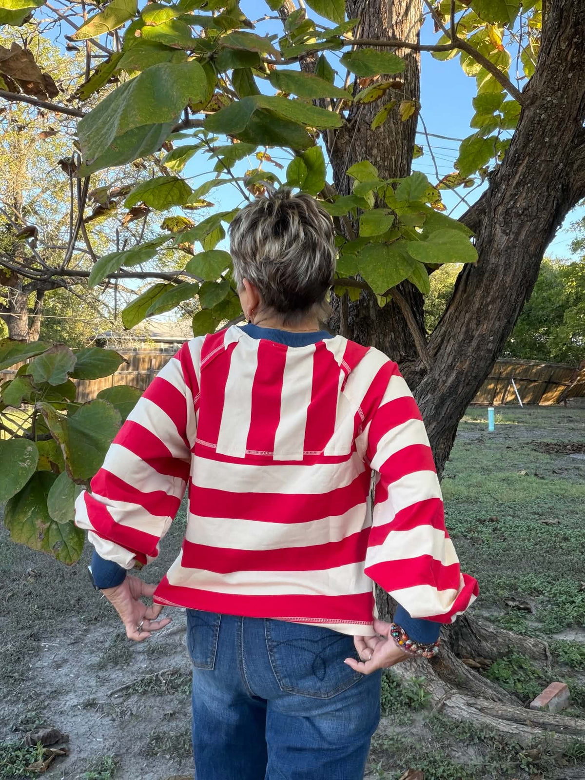 New Me red beige blue sweatshirt