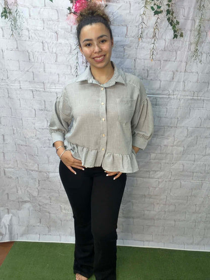 SO IN LOVE BUTTON FRONT TOP