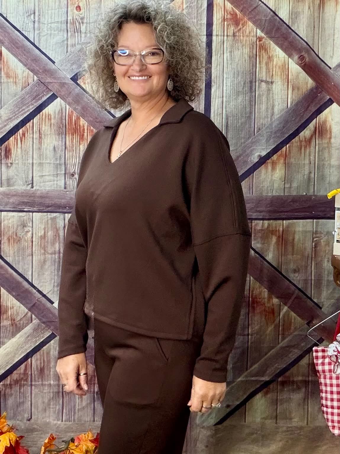 YELETE scuba collared vneck PLUS