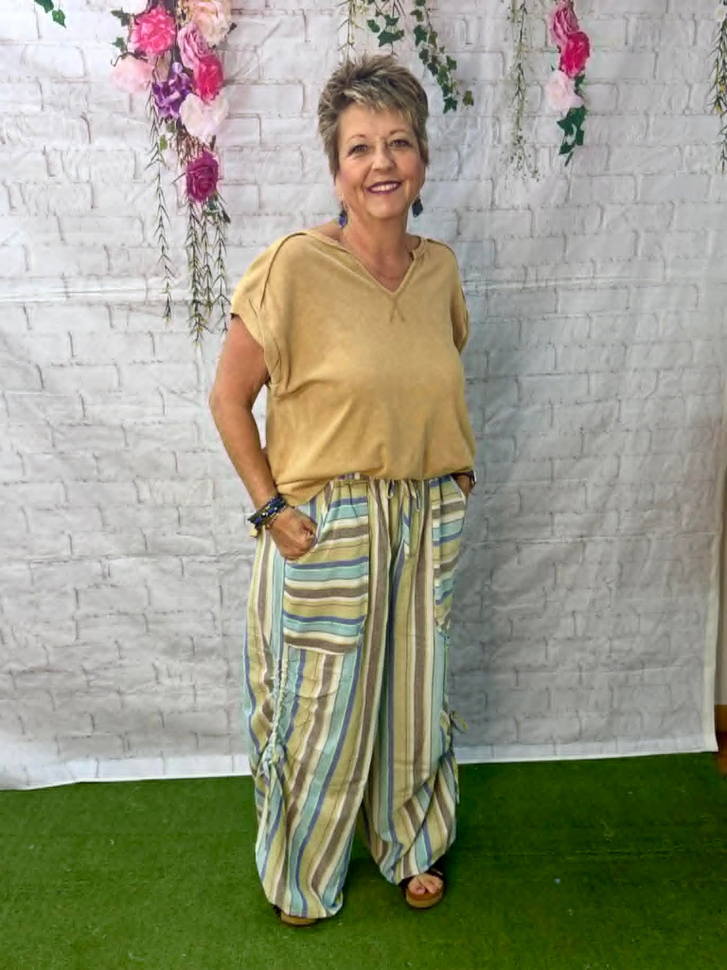 Easel Cotton adjustable leg pants