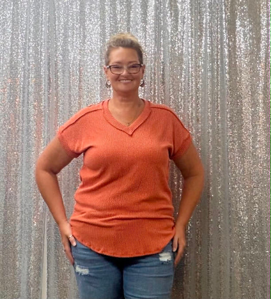 Heimish ribbed v-neck PLUS