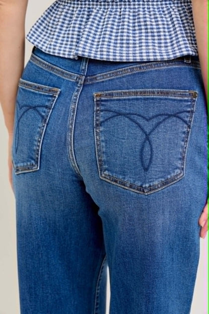 Judy Blue Wilhelmina Baggy Plus