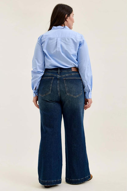 Judy Blue PLUS  LUX retro wide front patch