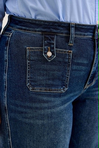 Judy Blue PLUS  LUX retro wide front patch